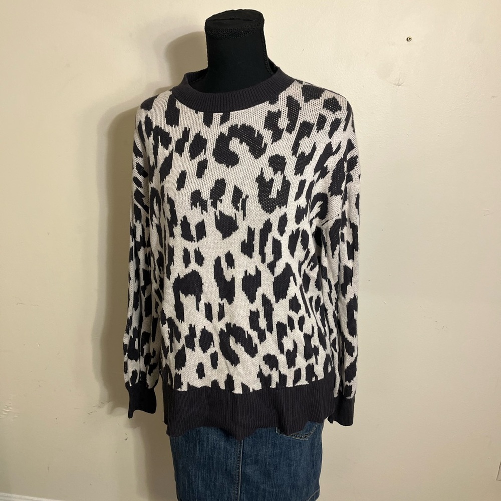 Ann Taylor Black and White Leopard Print Crewneck Sweater
